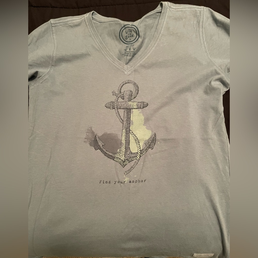 Blue Life is Good Women’s Graphic Tee-Size M